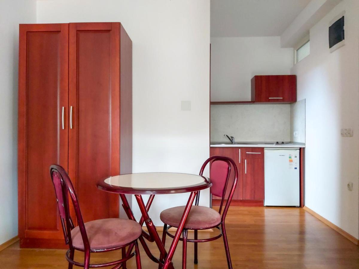 Celus Apartments Ohrid Esterno foto