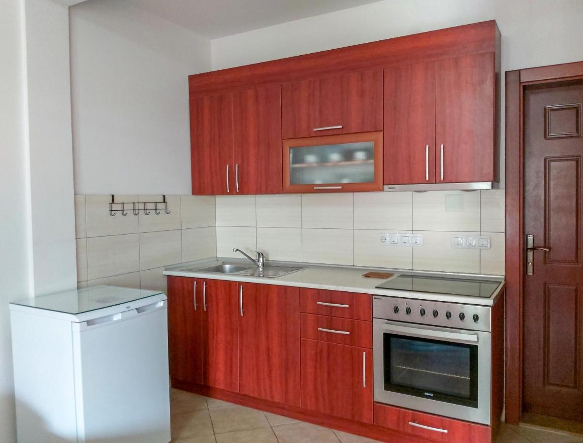 Celus Apartments Ohrid Esterno foto