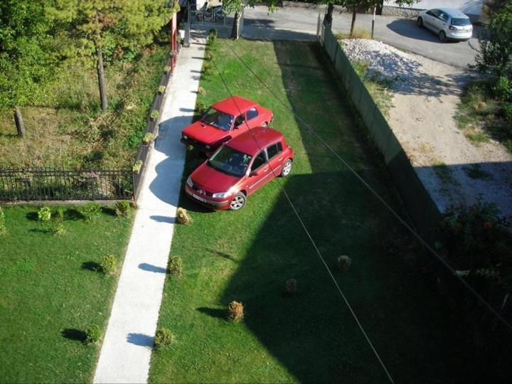 Celus Apartments Ohrid Esterno foto
