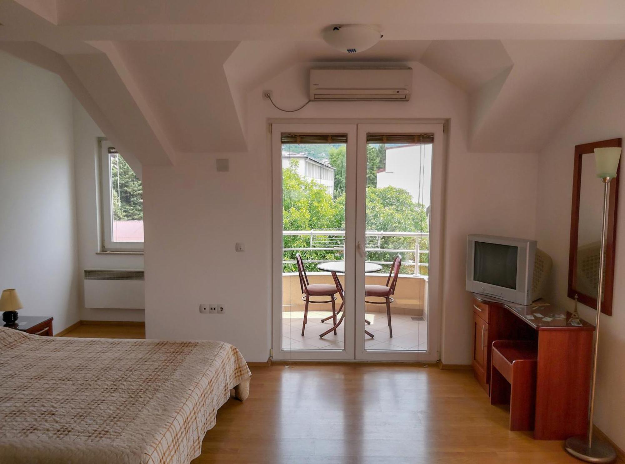 Celus Apartments Ohrid Esterno foto